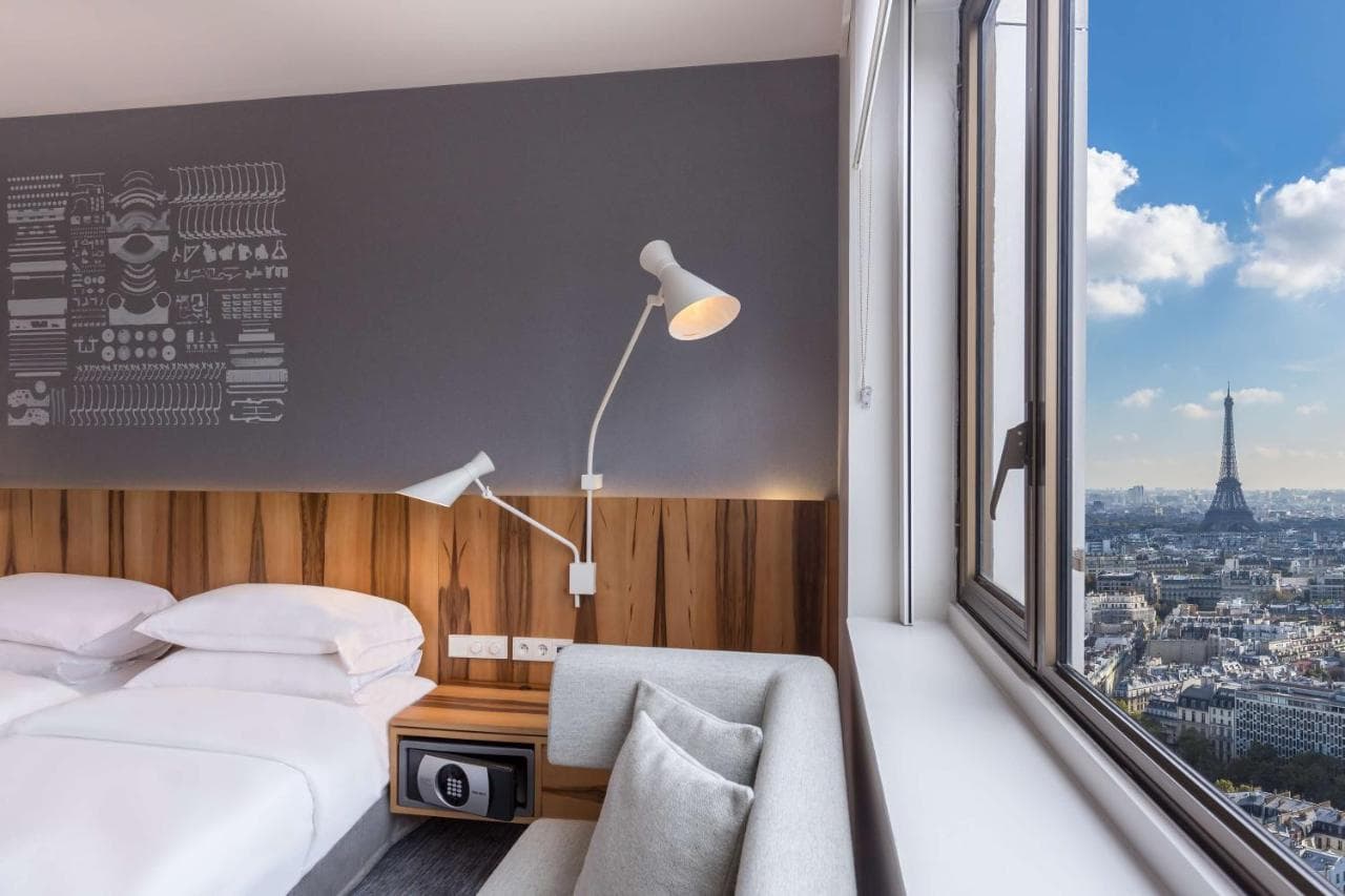 Hyatt Regency Paris Etoile