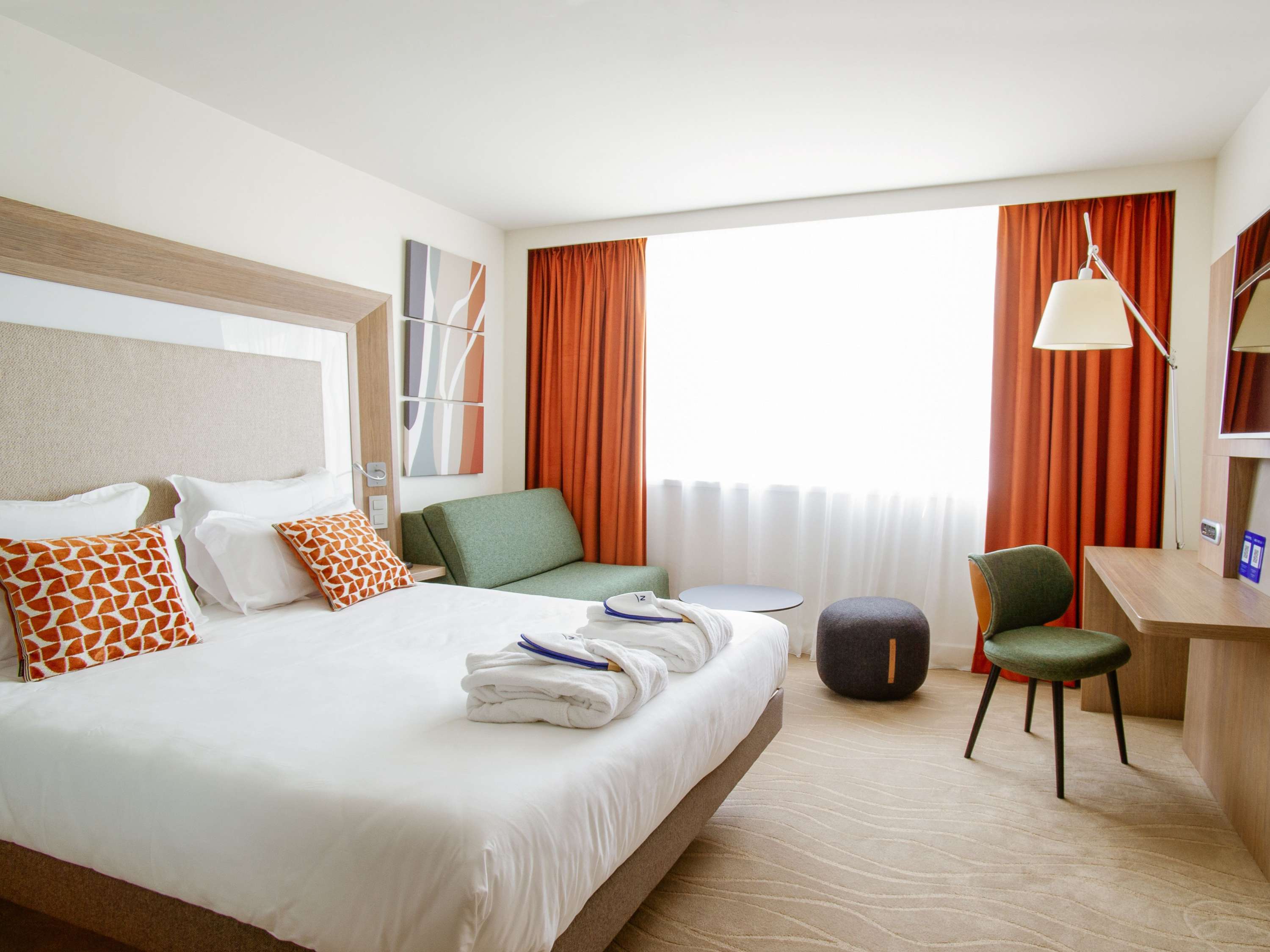 Novotel Lyon Centre Confluence Bord de Saone