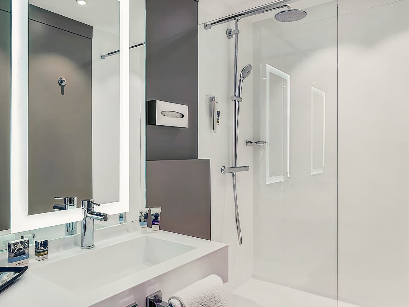 Mercure Paris Eiffel Tower Grenelle Hotel