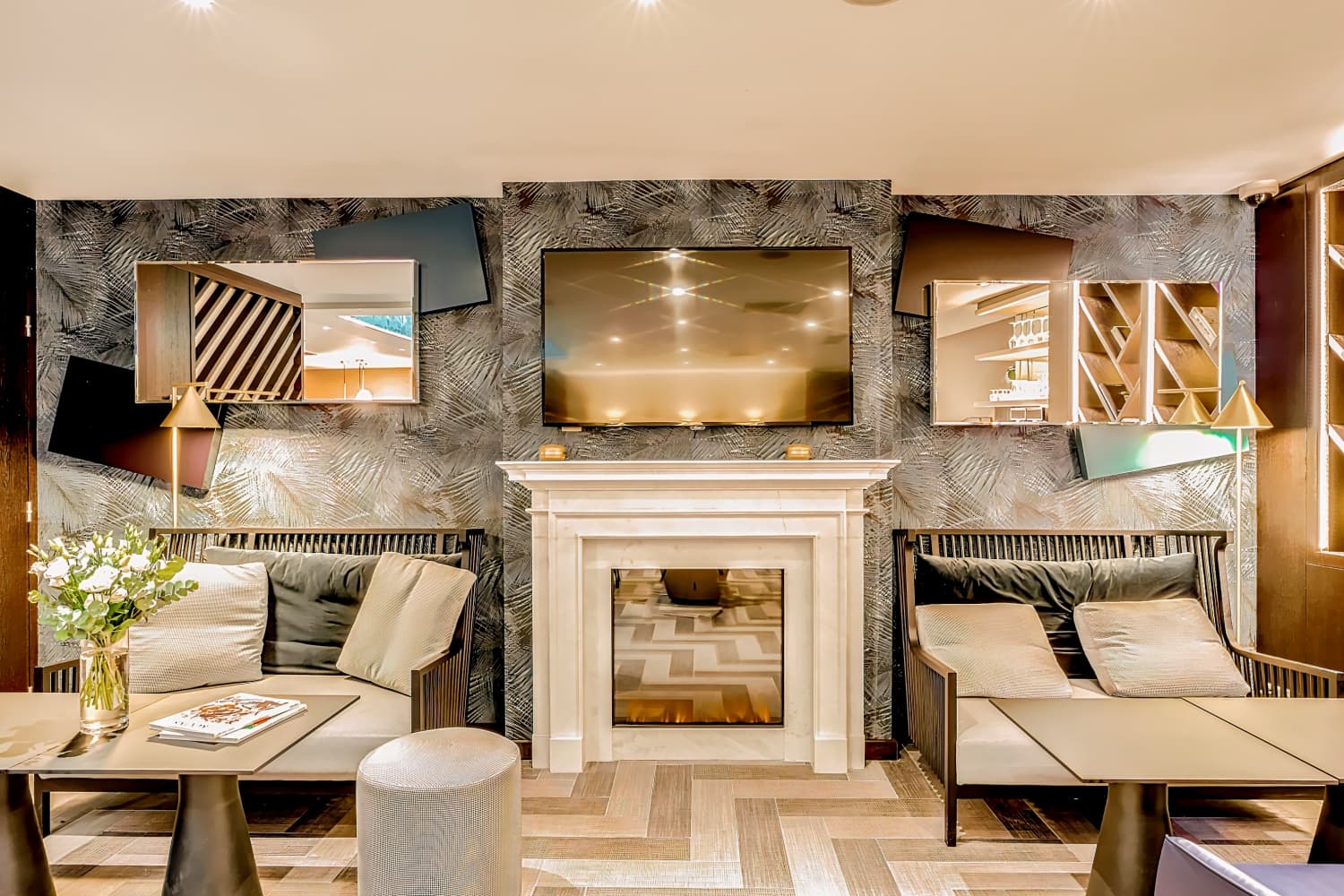 Mercure Paris Arc de Triomphe Étoile Hotel