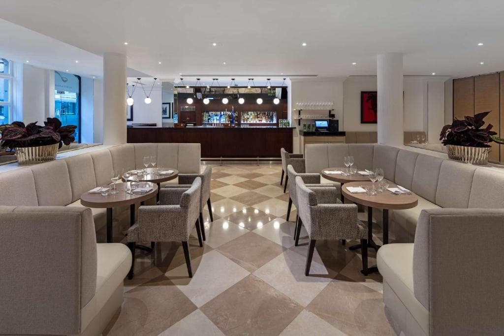 Radisson Blu Hotel, London Tottenham Court Road