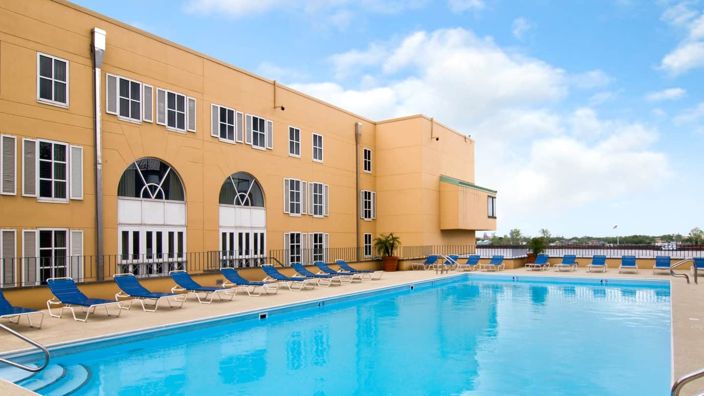 Hilton New Orleans Riverside
