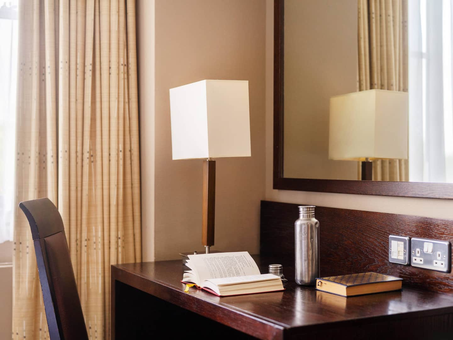 Mercure York Fairfield Manor Hotel