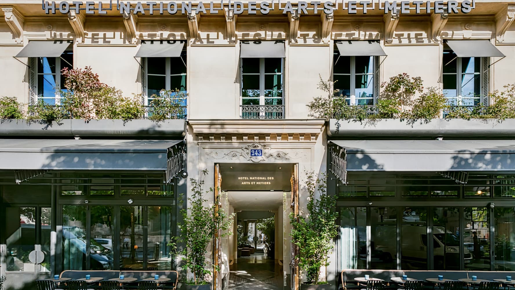 Hotel National Des Arts et Métiers
