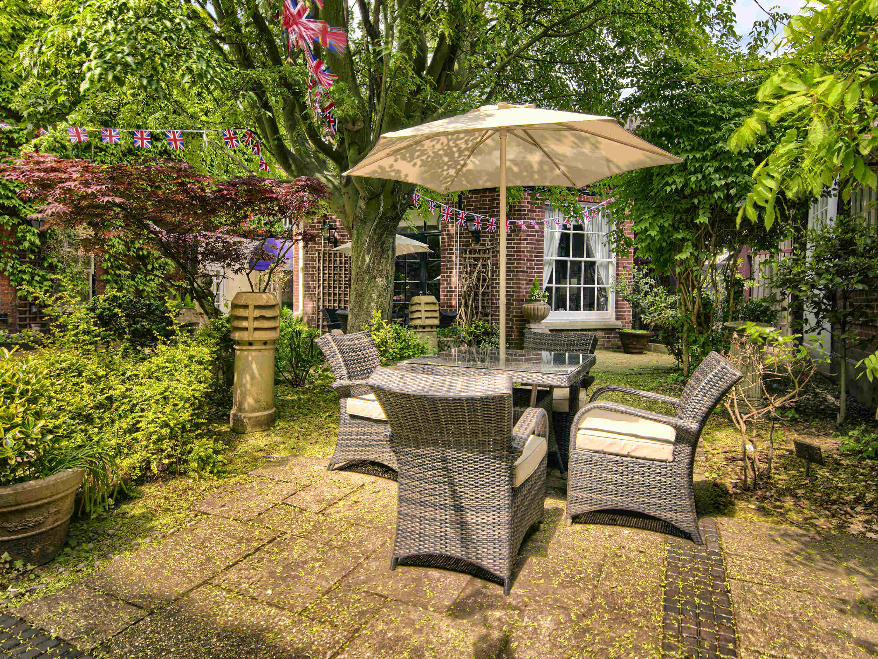 Mercure Salisbury White Hart Hotel