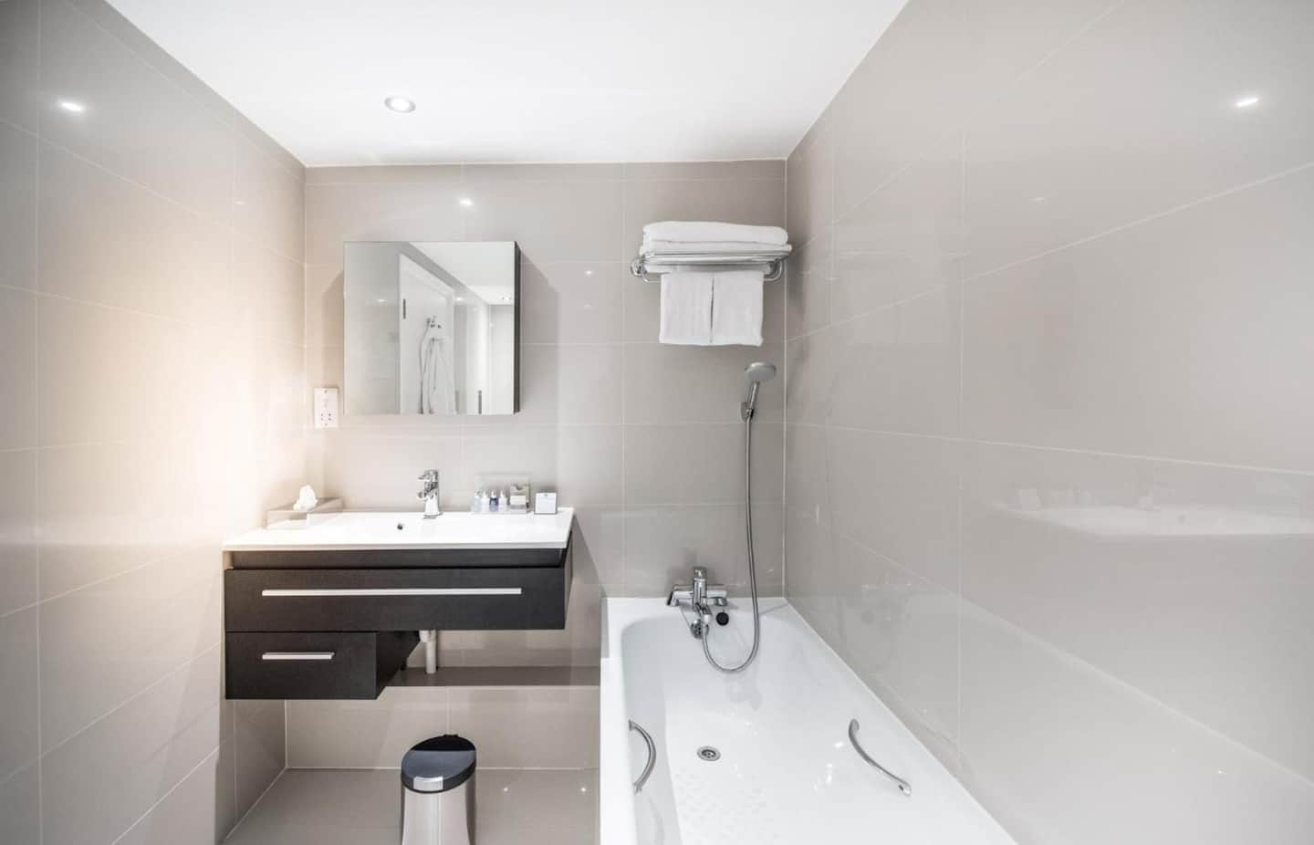 Holiday Inn London Kensington High Street